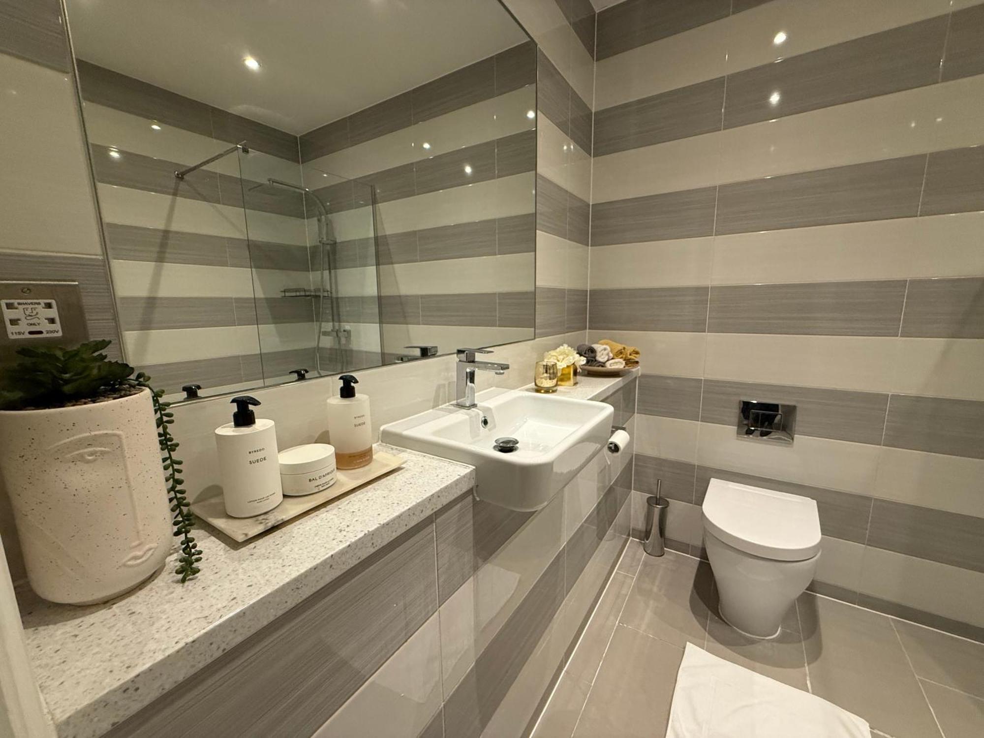 Ferienwohnung Baycroft House London Exterior foto